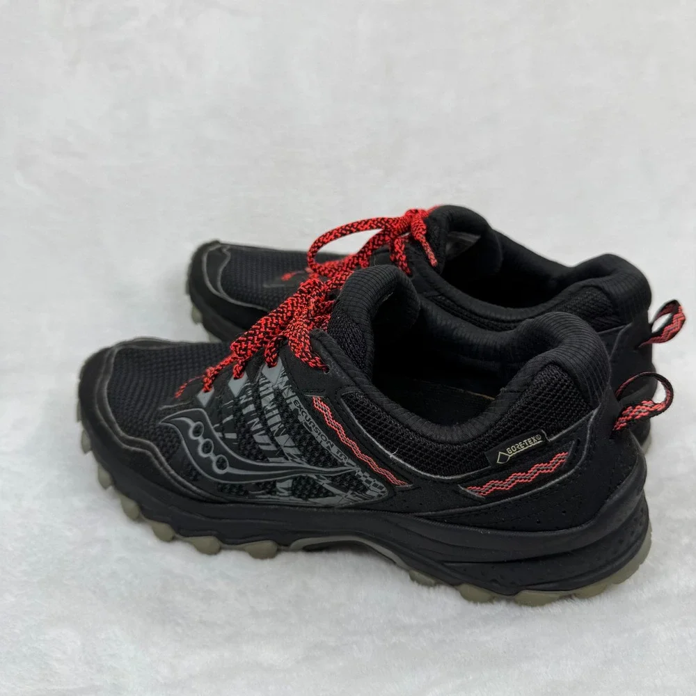 Saucony Excursion TR12 GTX Womens 10‎ Black Red Gore-Tex Trail Running S10453-1